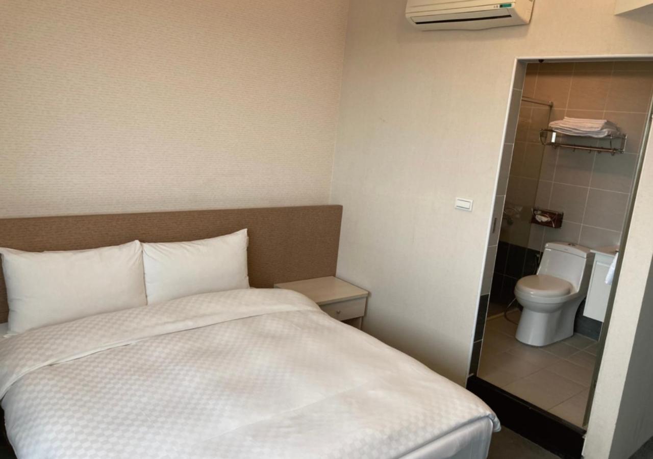 Shun-Yi Business Hotel مدينة تشيايي المظهر الخارجي الصورة