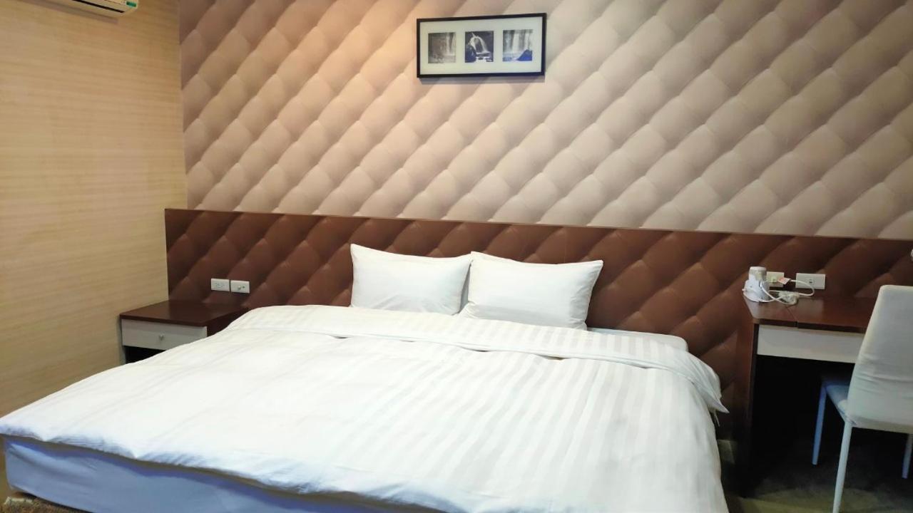 Shun-Yi Business Hotel مدينة تشيايي المظهر الخارجي الصورة