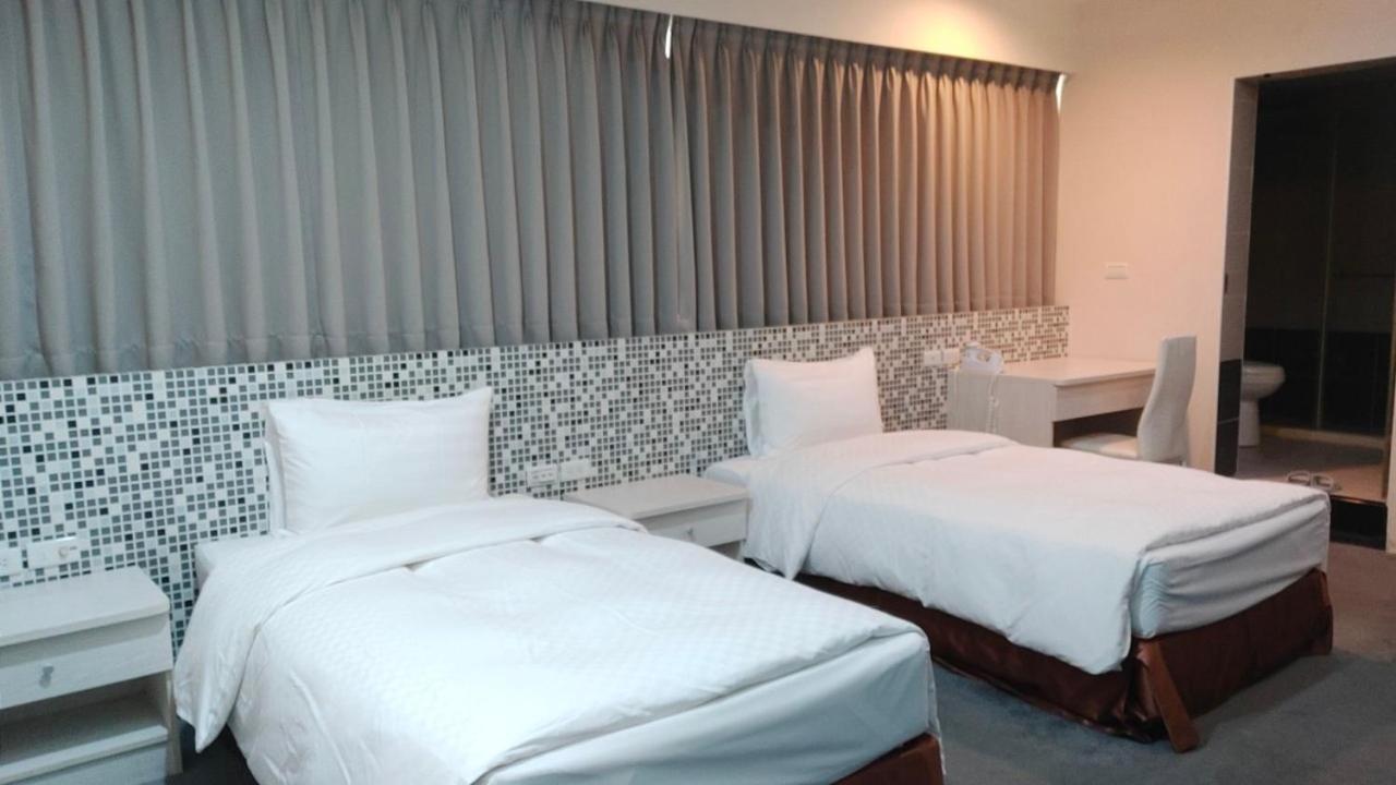 Shun-Yi Business Hotel مدينة تشيايي المظهر الخارجي الصورة