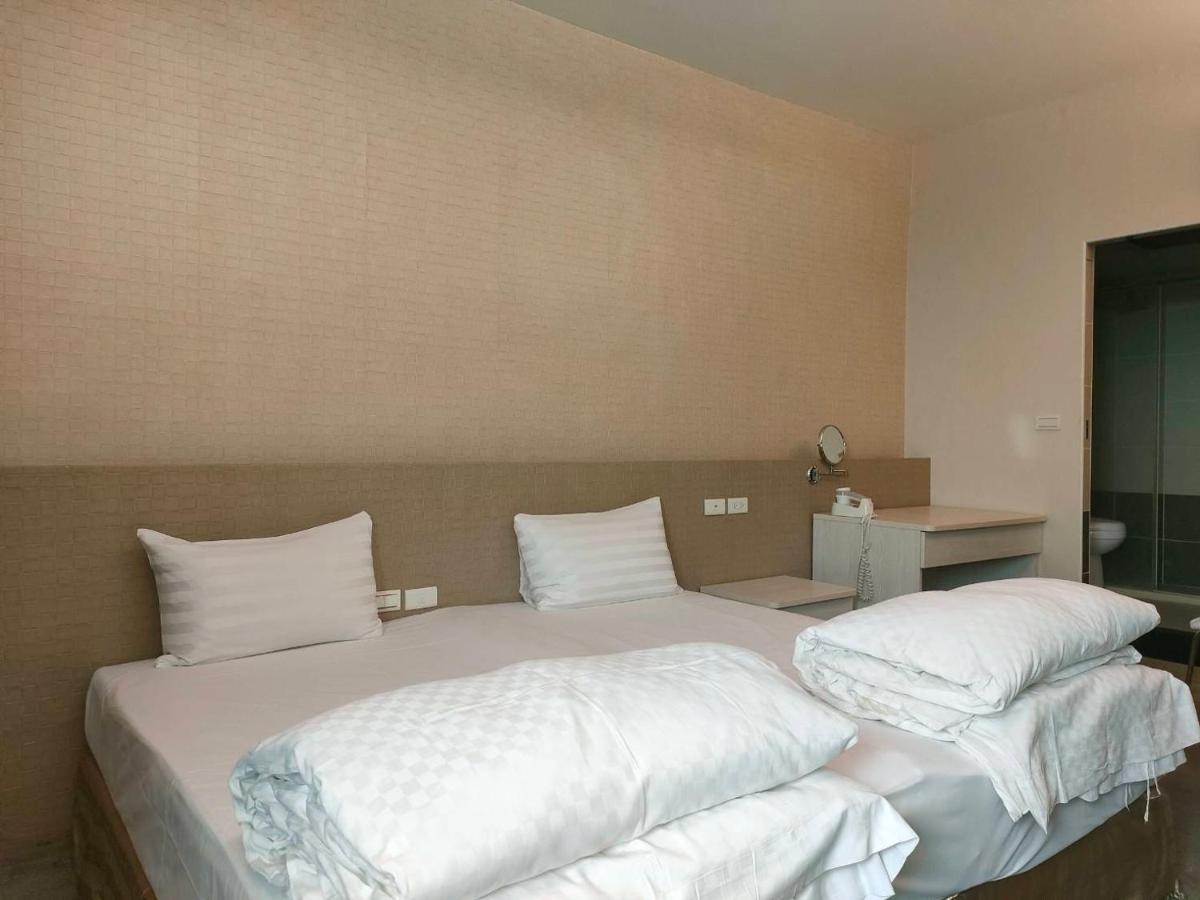 Shun-Yi Business Hotel مدينة تشيايي المظهر الخارجي الصورة