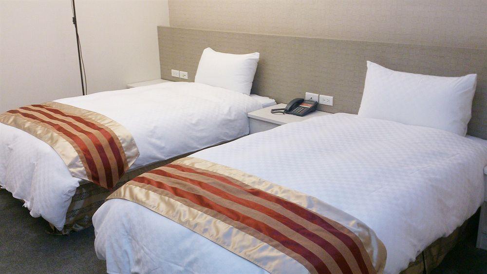 Shun-Yi Business Hotel مدينة تشيايي المظهر الخارجي الصورة