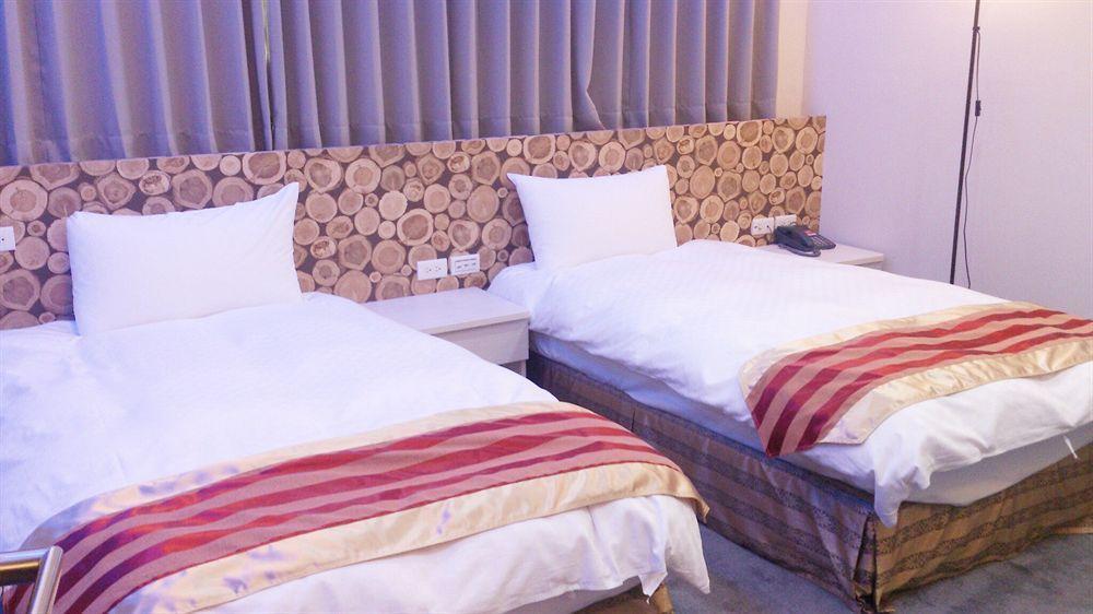 Shun-Yi Business Hotel مدينة تشيايي المظهر الخارجي الصورة