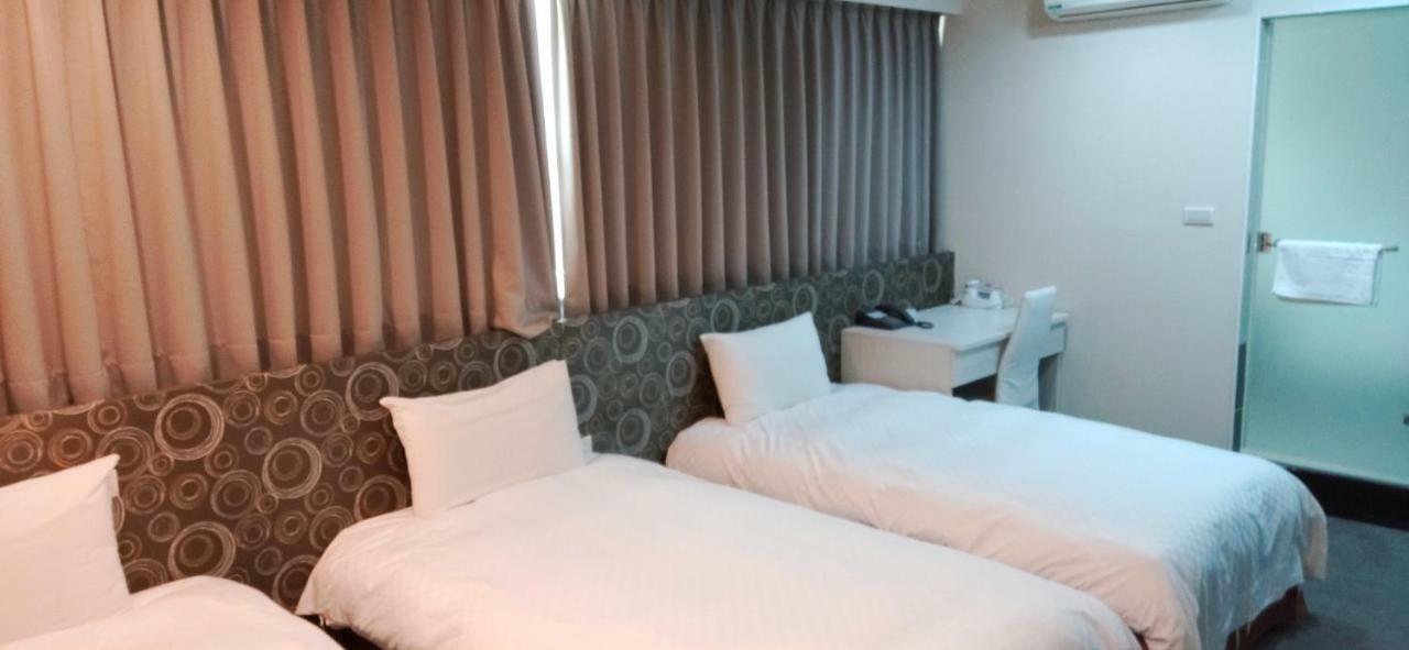 Shun-Yi Business Hotel مدينة تشيايي المظهر الخارجي الصورة